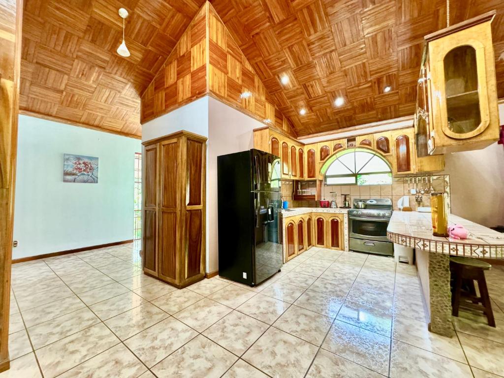 Kuchyň nebo kuchyňský kout v ubytování Casa Selvática