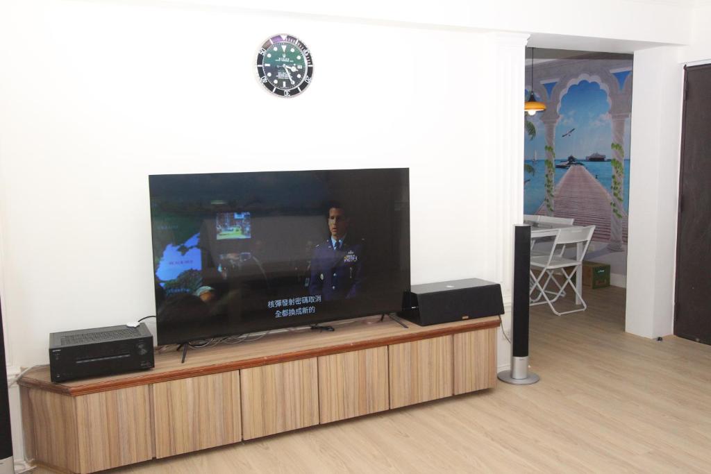 TV a/nebo společenská místnost v ubytování Sea Keelung