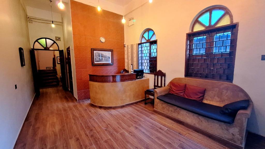 Posezení v ubytování Rumaisa Hotel