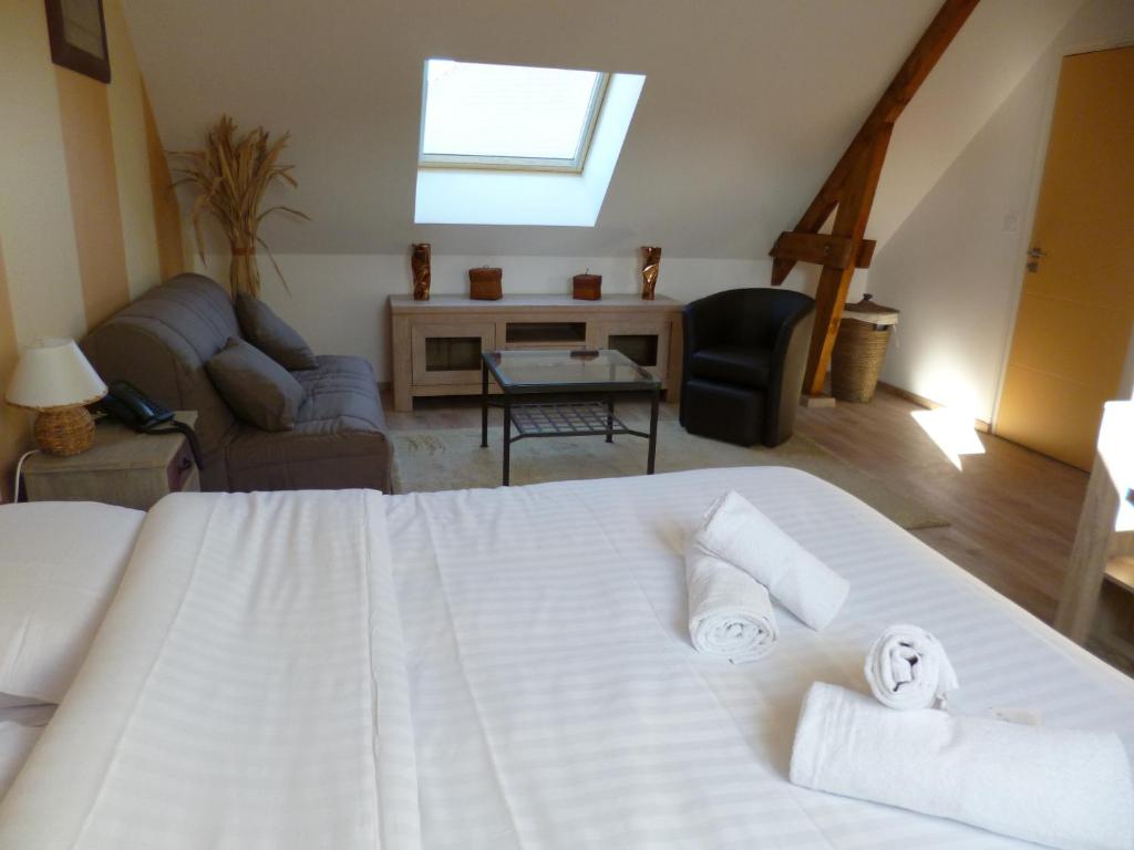 Logis Hotel & restaurant Le Relais De Fleurette - Suite