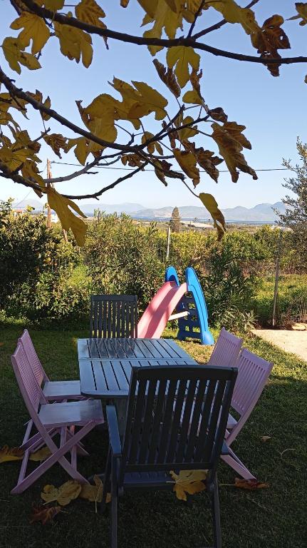 Katia 's Country House - Maison De Deux Chambres