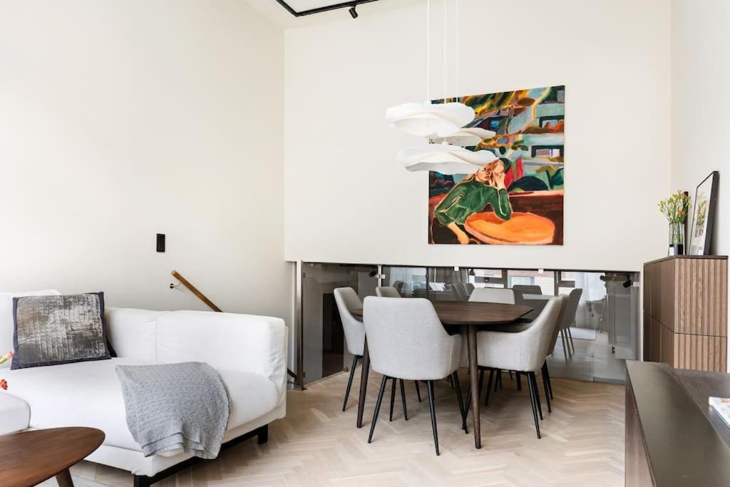 Giường trong phòng chung tại 5-room 120 SQM 3 bedrooms 2 bathrooms for 6 person