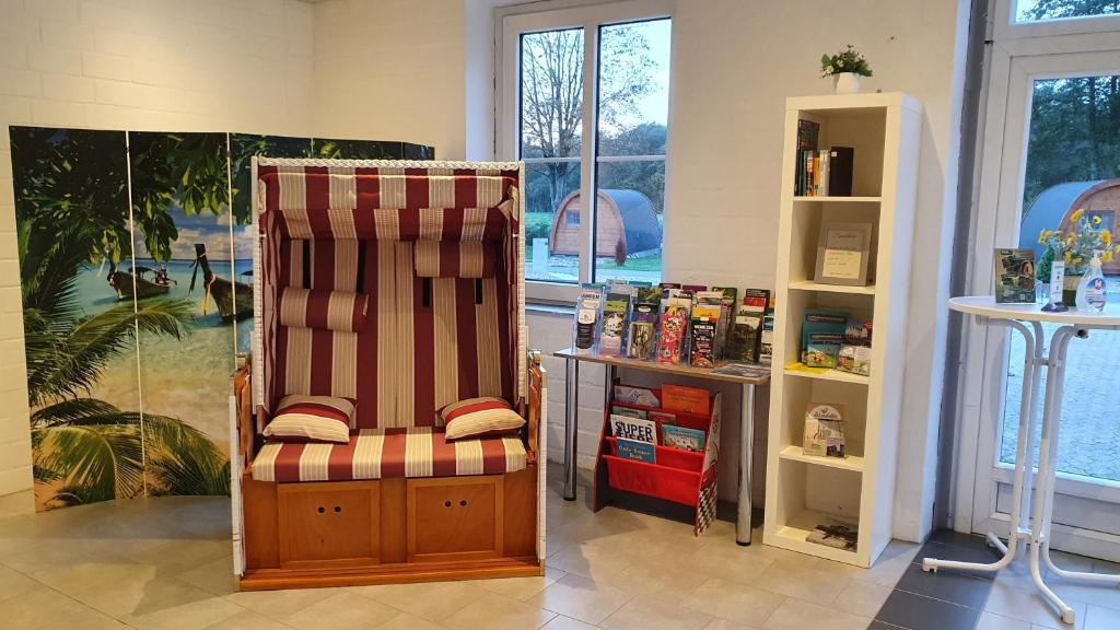 Kuchyň nebo kuchyňský kout v ubytování 07 Premium Camping Pod "Norderoog"
