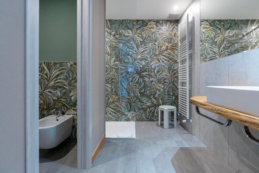 Vannituba majutusasutuses Hotel Saccardi & Spa - Adults Only
