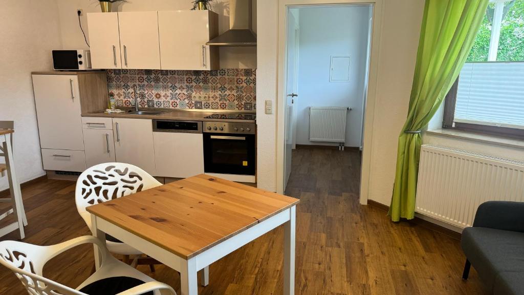 Kuchyň nebo kuchyňský kout v ubytování Apartment Erfurt-Marbach