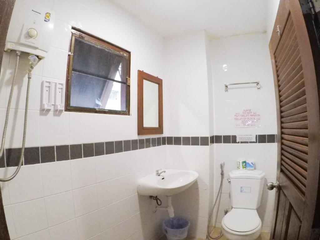 Koupelna v ubytování Rommanee Place