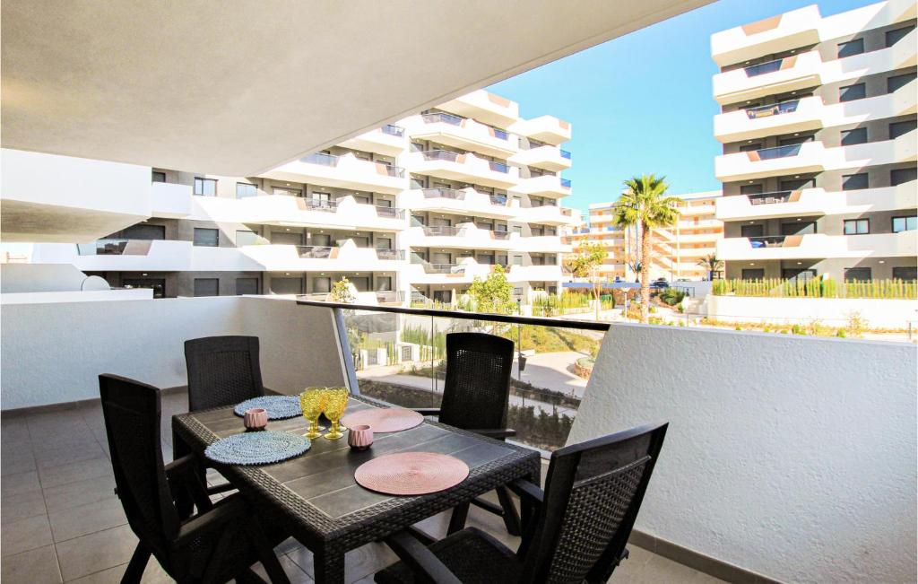 Balkón nebo terasa v ubytování Nice Apartment In Los Arenales Del Sol