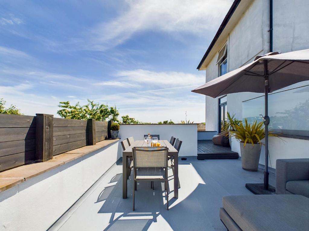 Balkón nebo terasa v ubytování Prospect Villa -Townhouse, sleeps 6, relaxing roof top terrace