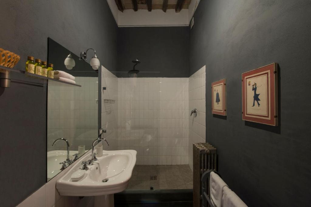 Al Porto Di Lucca B&B - 2