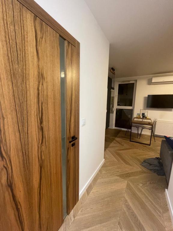 Fotografia z galérie ubytovania Garden Apartment Self Check-in - Bezkluczowy Dostęp w 10 minut o każdej porze v Krakove