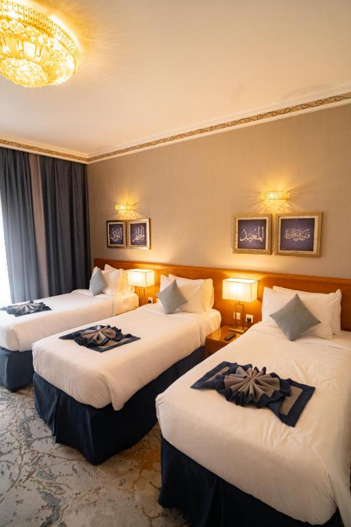 Emaar Grand Hotel - Triple Room