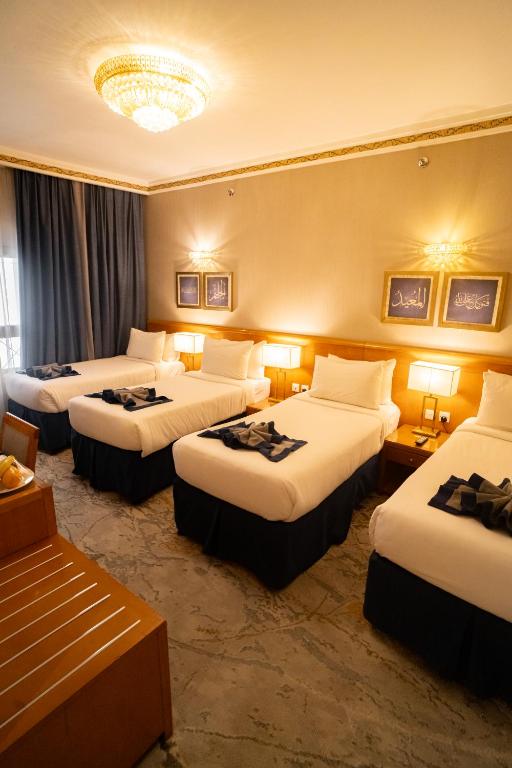 Emaar Grand Hotel - Quadruple Room