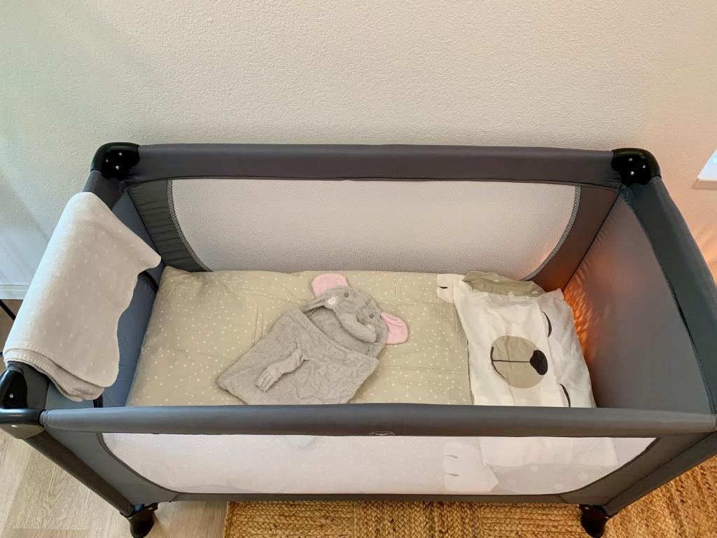 Postel nebo postele na pokoji v ubytování Lilly o Wellness o Hideaway