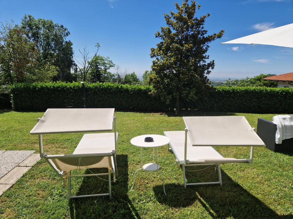 Κήπος έξω από το Bellaveduta Holidays Home