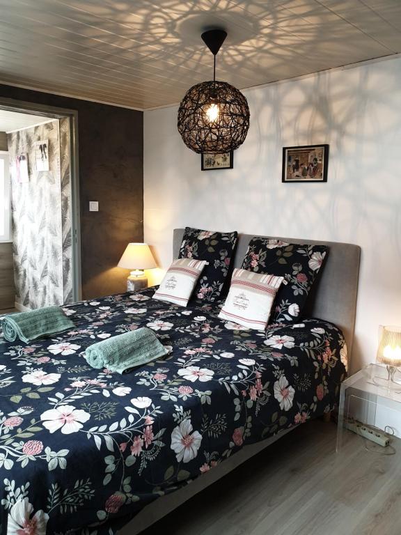Happiness Cottage – photo 12