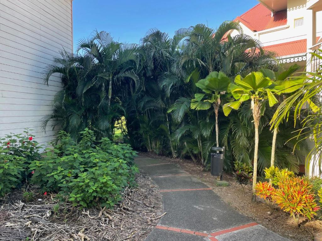 Giardino di Couleur Caraïbes-TI EVASION appartement dans un hôtel 3 étoiles vue mer