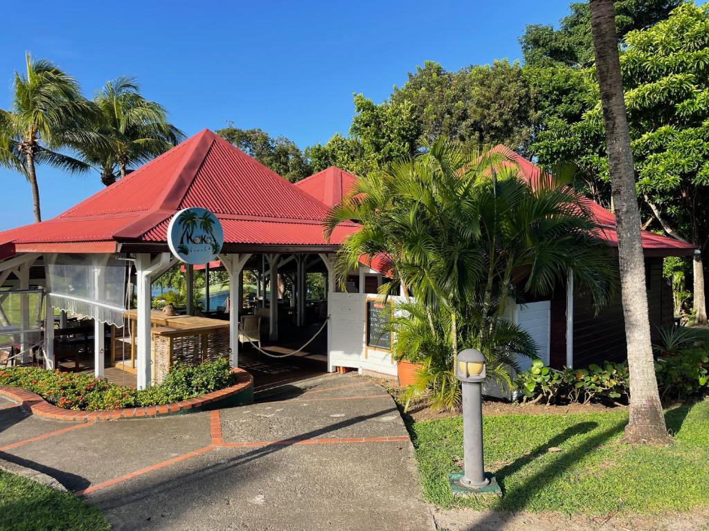 Giardino di Couleur Caraïbes-TI EVASION appartement dans un hôtel 3 étoiles vue mer