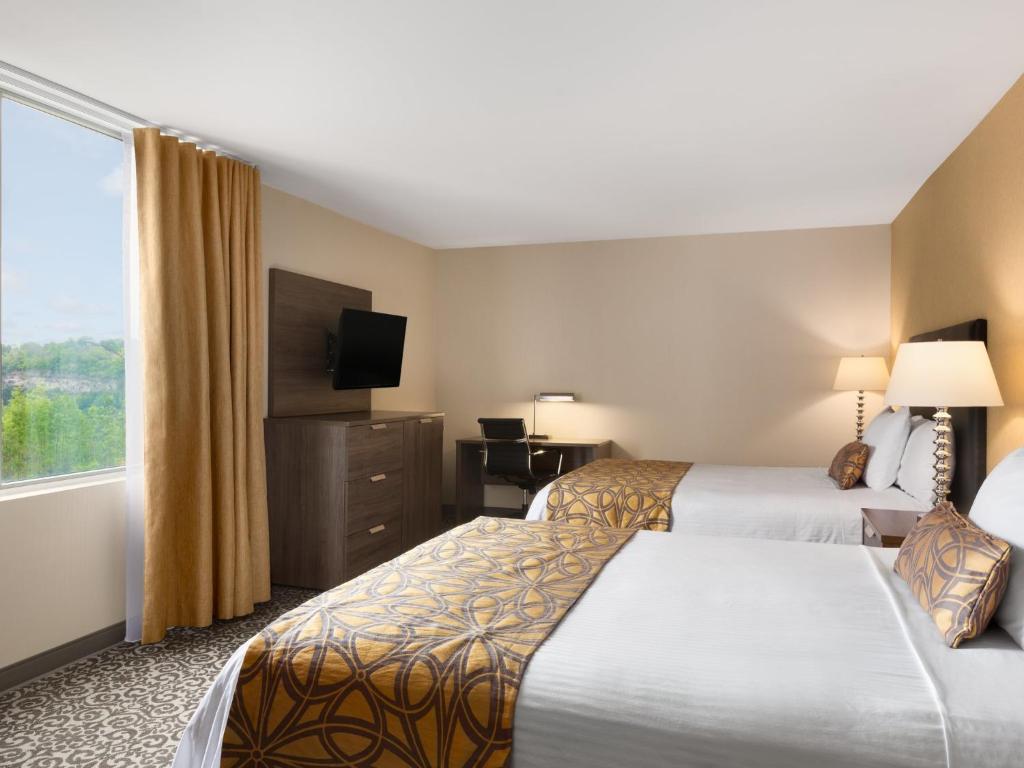 Travelodge by Wyndham Niagara Falls Fallsview - Resim 21