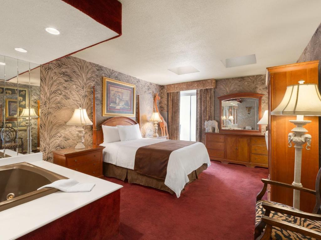 Travelodge by Wyndham Niagara Falls Fallsview - Resim 36