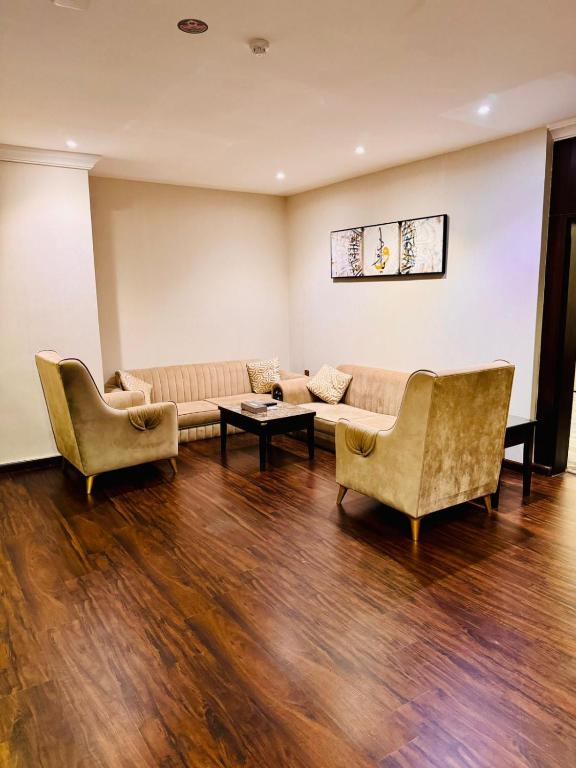 Posezení v ubytování The residence hotel