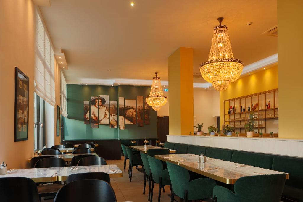 Soaltee Westend Frankfurt Messe - Resim 22