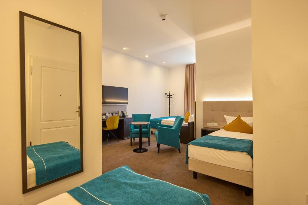 Soaltee Westend Frankfurt Messe - Resim 31