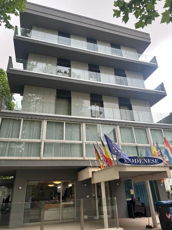 Budova, kde se hotel nachází