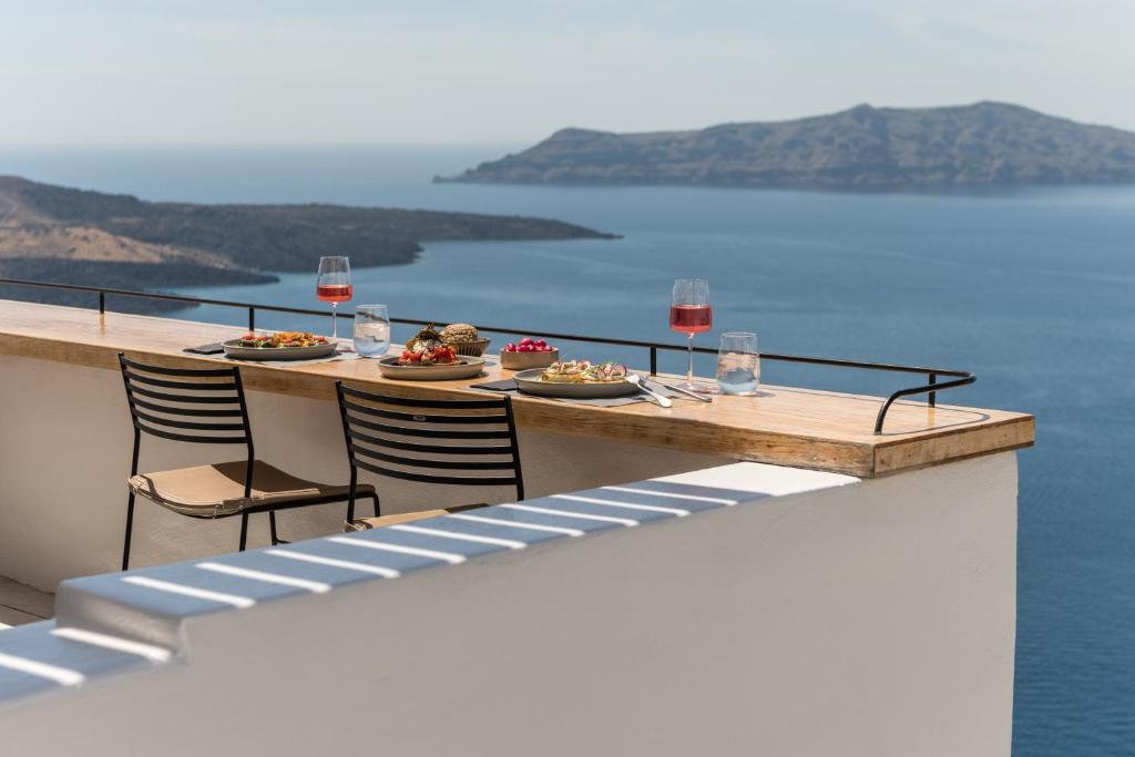 Porto Fira Suites - Resim 9