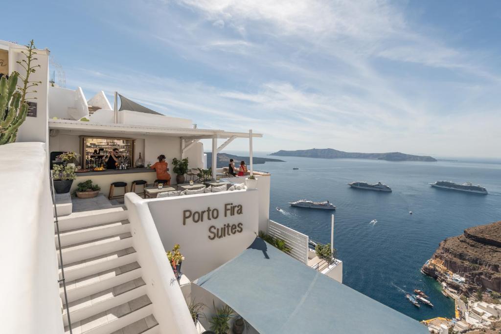 Porto Fira Suites - Resim 8