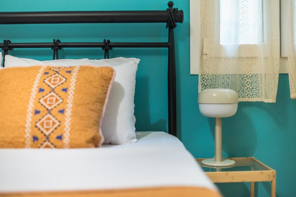Posteľ alebo postele v izbe v ubytovaní Athens Country House - Heated Jacuzzi - free bikes
