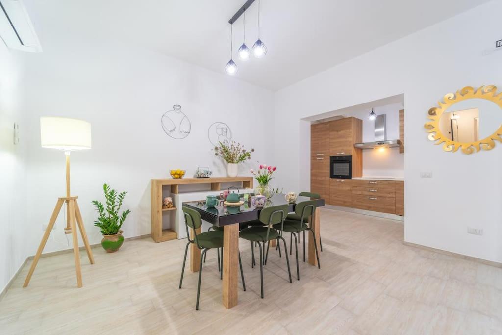 Kuchyň nebo kuchyňský kout v ubytování Linfa Guest House - Olbia centro