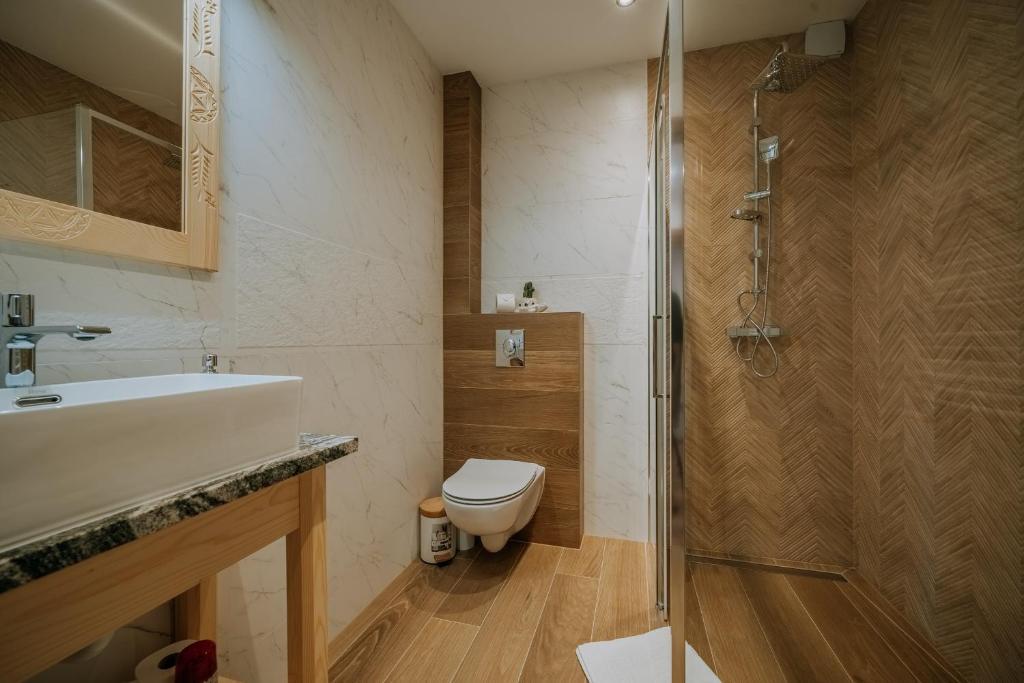 "Podhalański Gościniec" -250 m Gorący Potok ,Termy Szaflary - 15