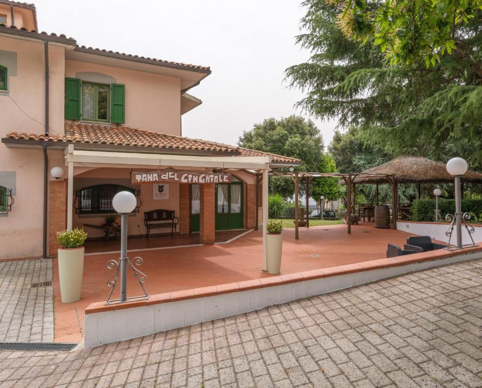 Budova, kde se hotel nachází