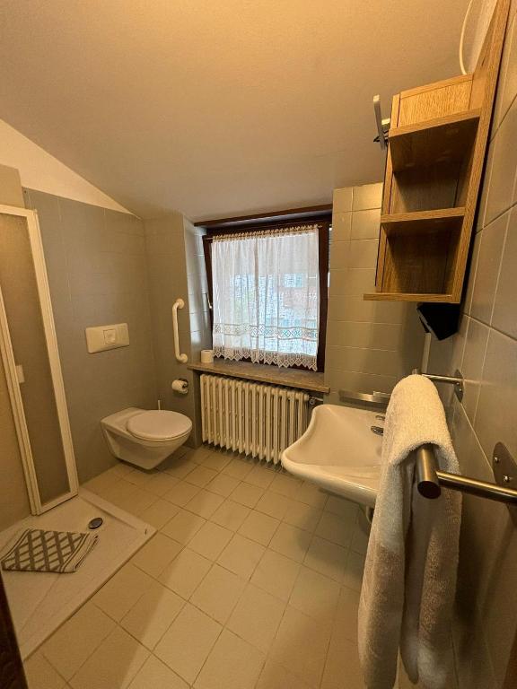 Koupelna v ubytování Hotel Miravalle
