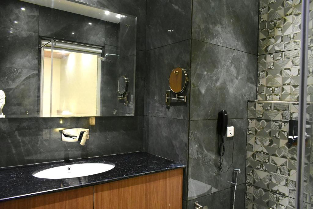 The Prince Highway Hotel - Chambre Double De Luxe