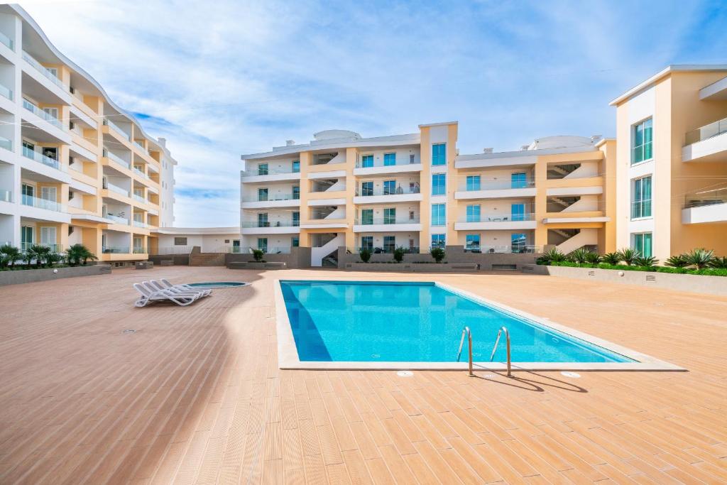 Lagos Marina View 11 With Pool by Homing
