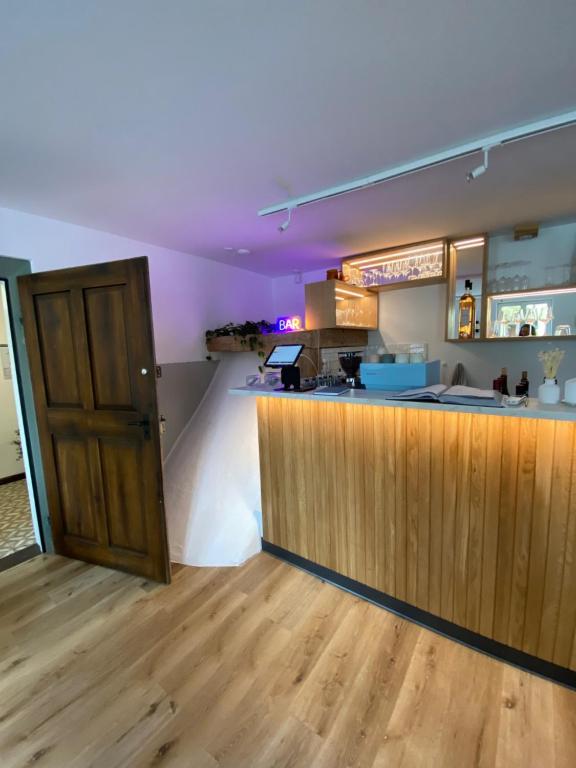 Kuchyň nebo kuchyňský kout v ubytování Hostel Balingen