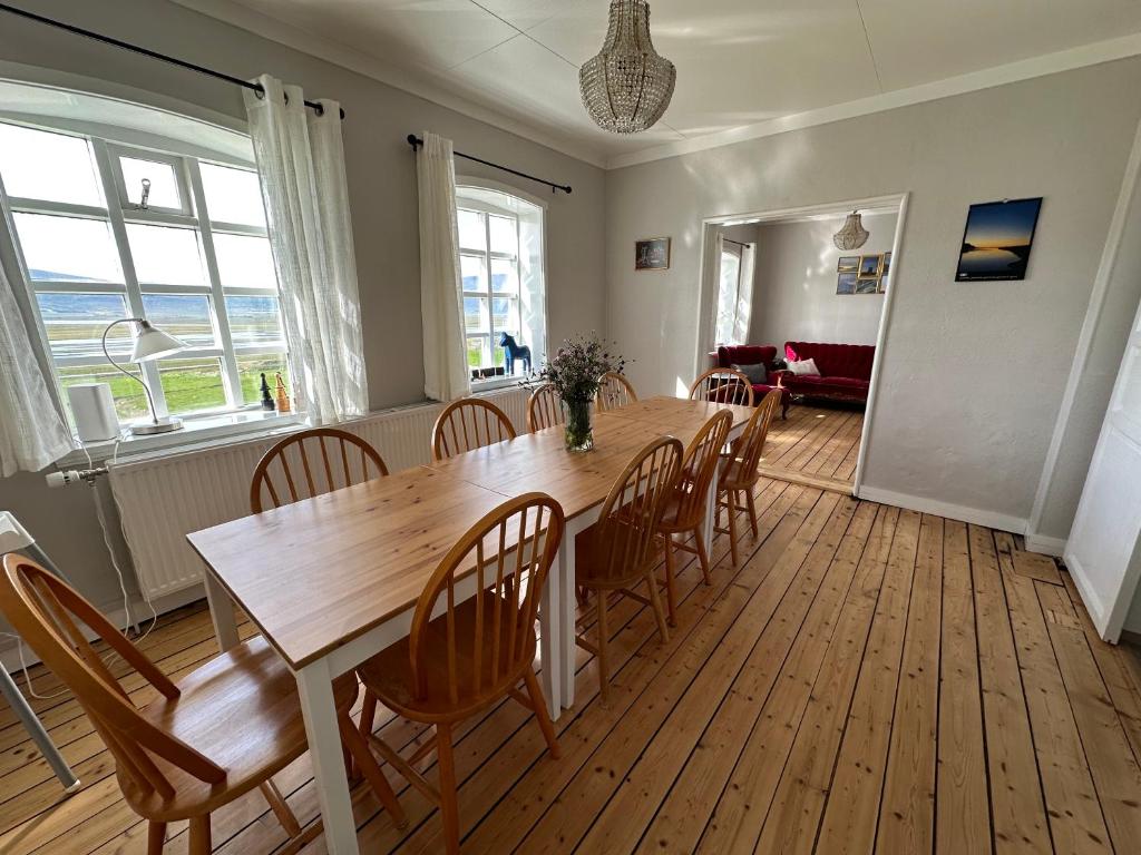 Posezení v ubytování Helluland Guesthouse