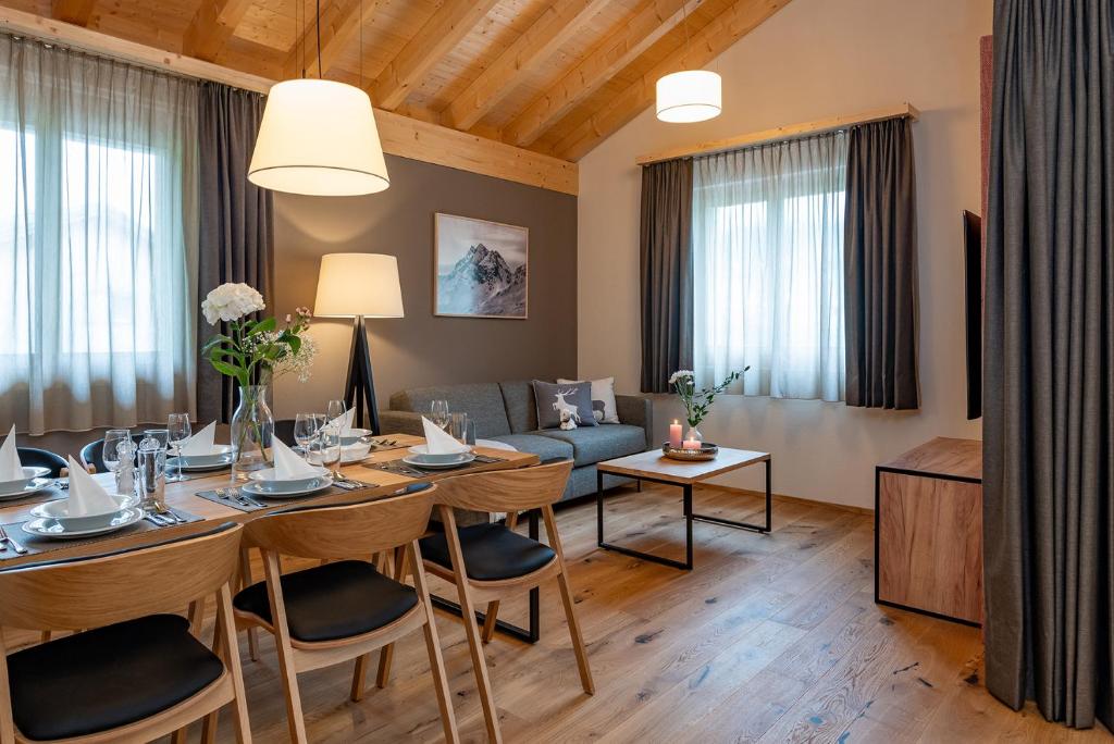 Posezení v ubytování Pradas Resort Brigels