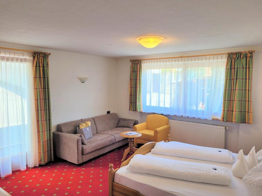 Posezení v ubytování Hotel Tonnerhof