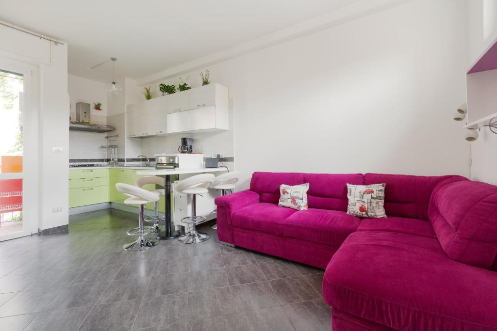 GuestHost - Milano-Nolo Balcony Apartment
