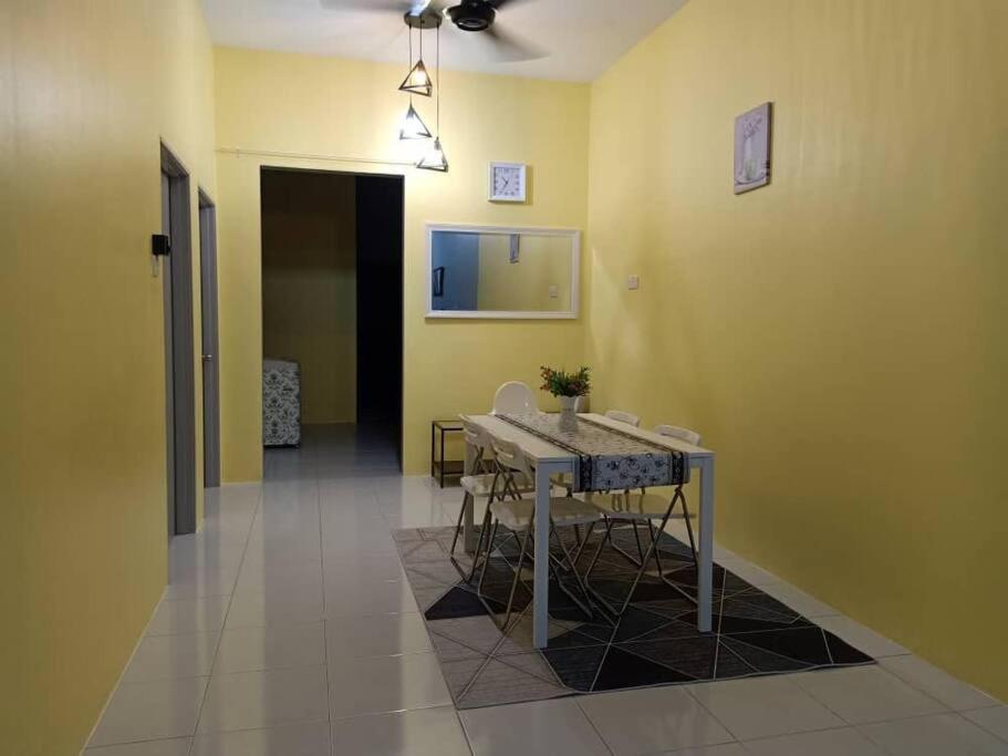 Fotografie z fotogalerie ubytování Bota TheDaun Homestay Taman Indera v destinaci Kampung Bota Kiri