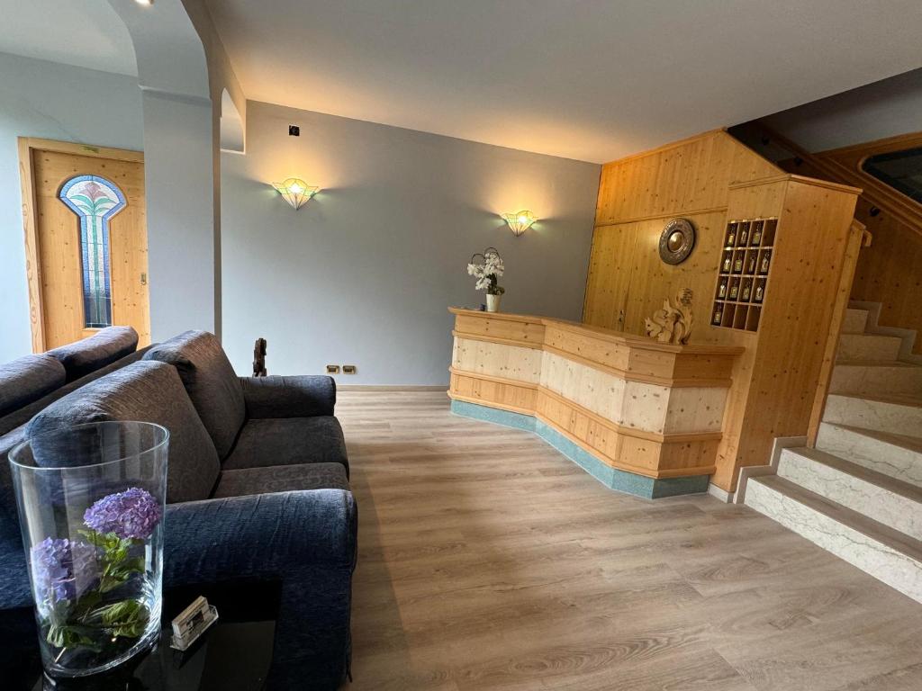 Istumisnurk majutusasutuses HOTEL GARNi NORMA