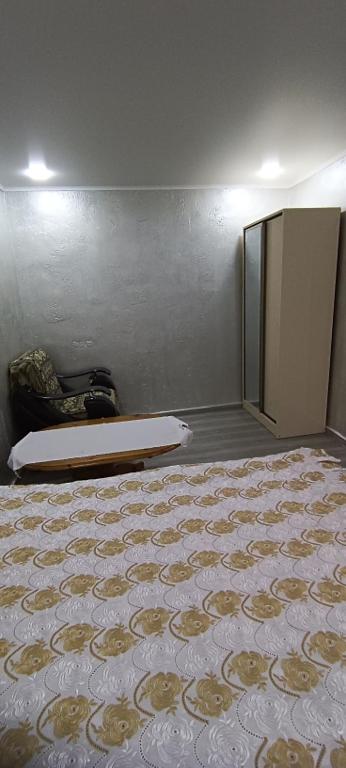 Llit o llits en una habitació de Hotel Prince