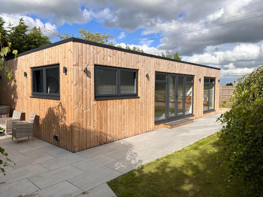 Court Lane Stables, Hadlow 2024. aasta uuendatud hinnad