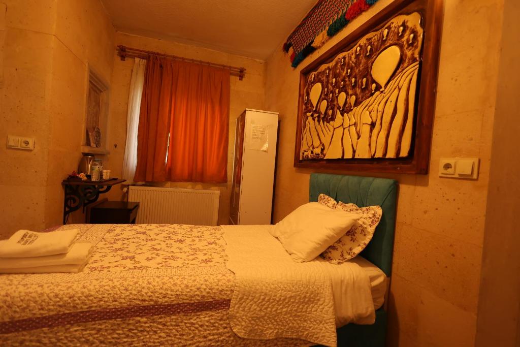 Lucky Luke Stone House - Deluxe Triple Room
