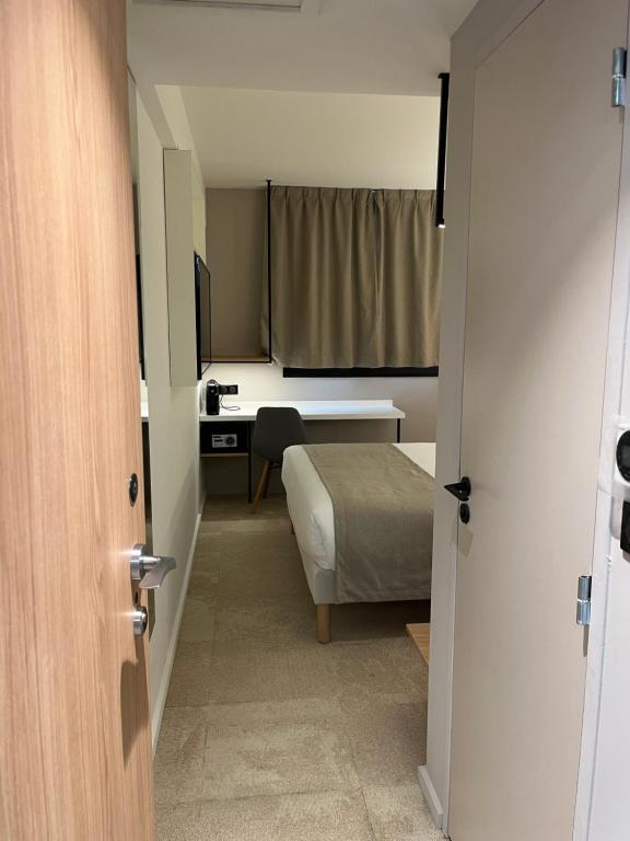 Hôtel Le Relais des Brasseurs - Aubagne - Habitación Triple