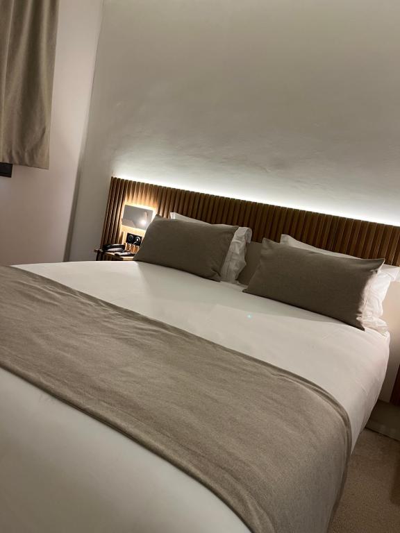Hôtel Le Relais des Brasseurs - Aubagne - Habitación Doble Superior