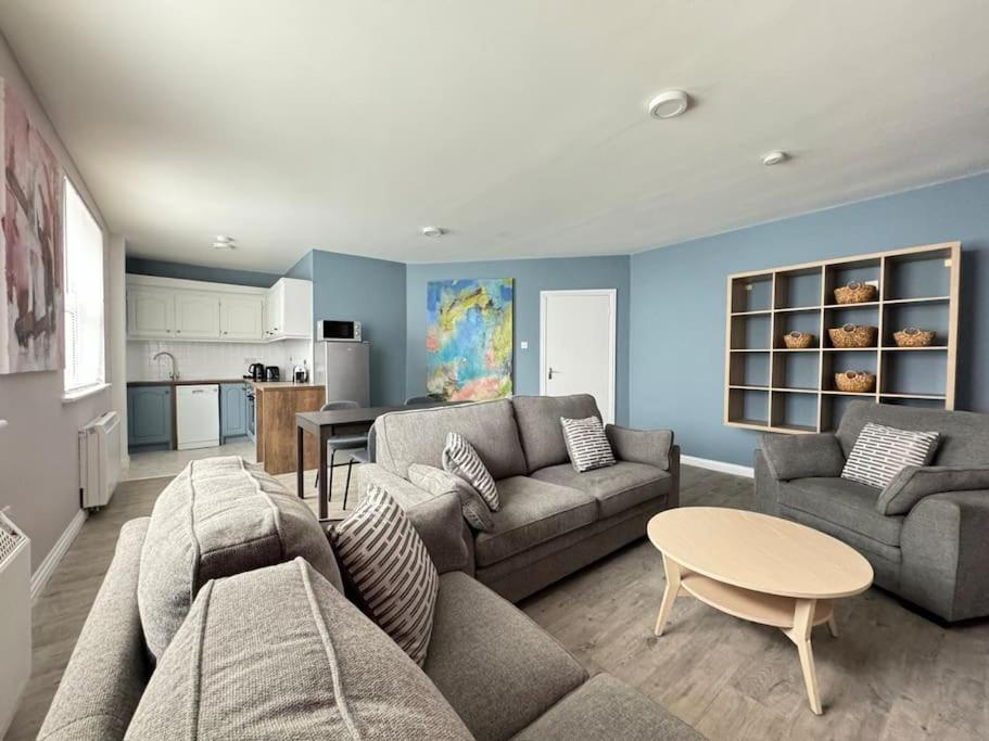 Posezení v ubytování The Art House 8 Galway