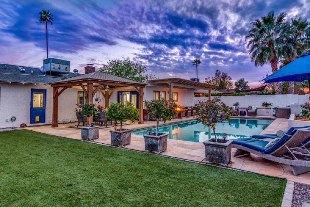 Relaxing Old Town Scottsdale desert oasis awaits - Housity